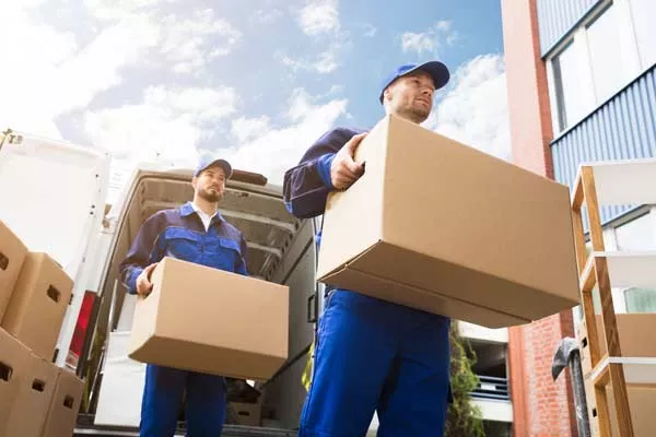 Transport de mobilier fragile pour un déménagement, Brest, SLD Multi-services